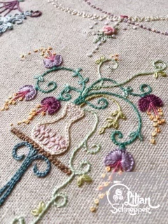 KIT DE BORDADO VITRINE VESTIDO AZUL - Bordado Que Amo