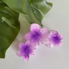 Hebilla flor Hawaiana triple para el pelo