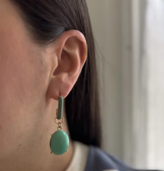 AROS DE DISEÑO PROPIO®: ovalos verde acrílicos con agarre palito - comprar online