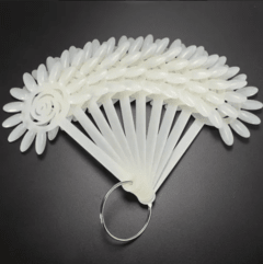 MUESTRARIO UÑERO TIPO FLOR GRANDE TRANSPARENTE JH-043 - León Mayorista