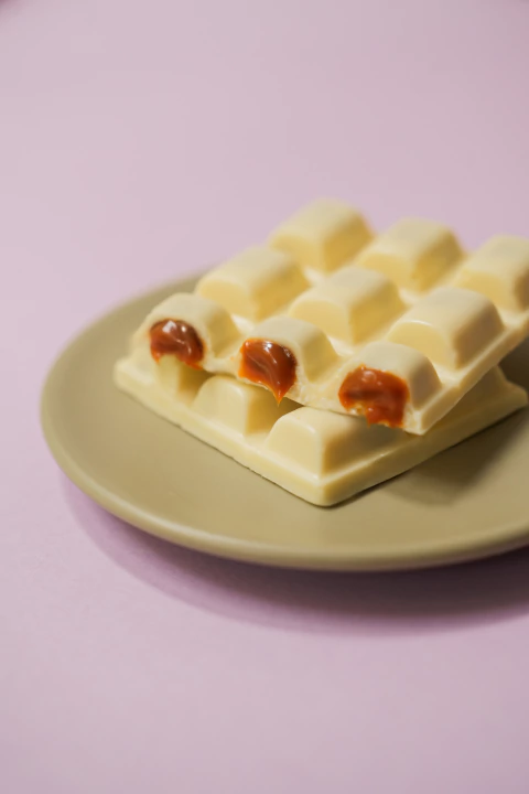 Chocolate Blanco Relleno de Dulce de Leche 100GR - comprar online