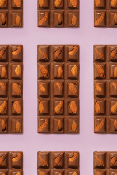 Chocolate con Almendras 100 GR en internet
