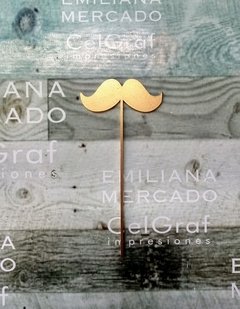 Topper mostachos