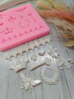 Molde de silicona guarda, abejita, flor de lis, corona, llave, etc. - comprar online