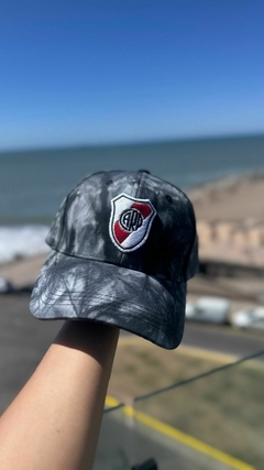 Gorra River Plate Bordada en internet