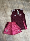 Conjunto de Remera y Short de Entrenamiento de Dama River Plate