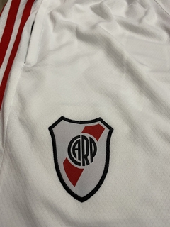 Short bermuda clasico River Plate