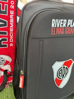 Mochila RIVER PLATE EL MAS GRANDE - MILLO STORE