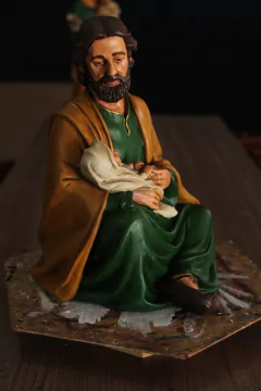 Imagem São José Com Menino Jesus no Colo na internet