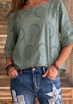 Blusa broderie botones en espalda - Flordeundia