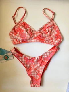 Conjunto Borboleta - Tamanho P na internet