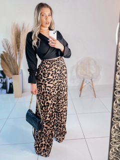 Pantalona animal print na internet