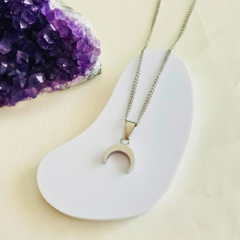 Collar LUNA INVERTIDA - comprar online