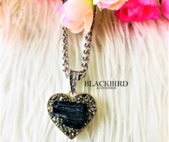 Collar Corazón Combinado Pirita + Turmalina Negra