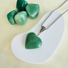 Collar Corazón Grande de Cuarzo Verde - comprar online