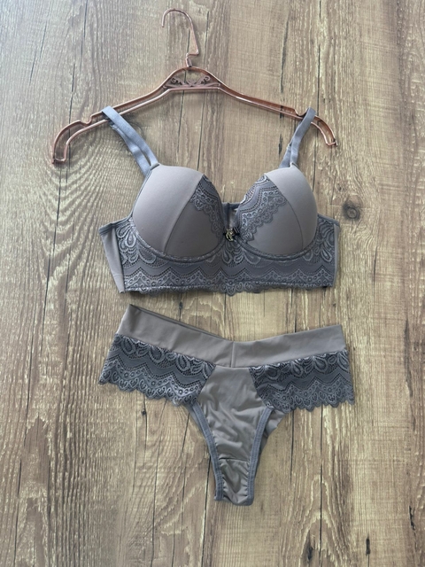 Conjunto Lingerie c/ Bojo Reforçado Lateral Larga Bella 186