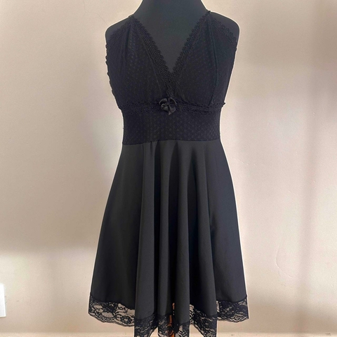 Camisola Curta Malha Fria Sem Bojo - F28 preto