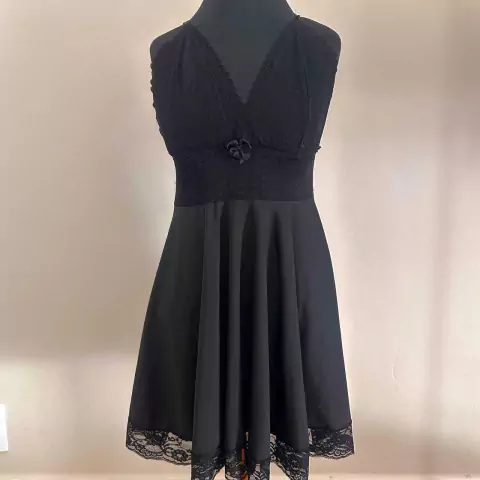 Camisola Curta Malha Fria Sem Bojo - F28 preto