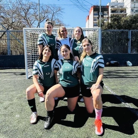 CAMISETA Y SHORT FUTBOL