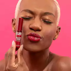 GLOSS LABIAL BUTTER BOMB RUBY KISSES na internet