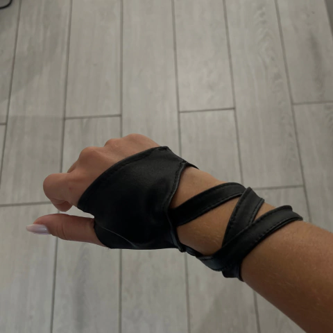 Par de guantes Cross