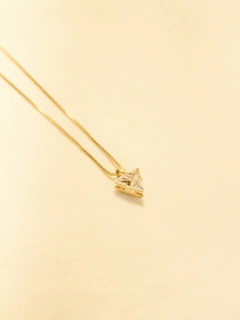 COLAR TRIÂNGULO - comprar online