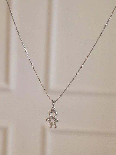 Colar pingente menino