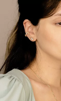 PIERCING FAKE FRAN na internet