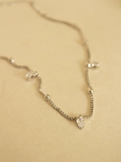 COLAR LILLY RODIO BRANCO - Lunelli Semijóias