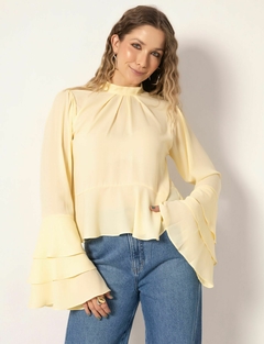 Blusa Sol na internet