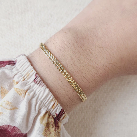 Pulseira trançada banho ouro Cód: P127 - comprar online