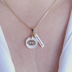 Colar administração madrepérola dourado Cód: C171 - comprar online