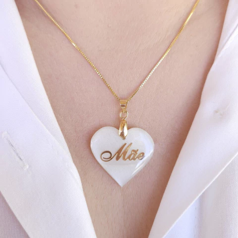Colar coração mãe madrepérola banho ouro Cód: C137