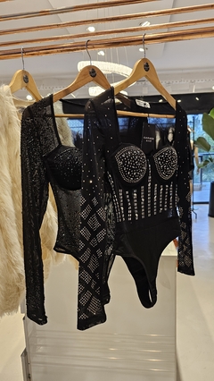 Body Moon strass y piedras manga larga importado