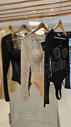 Body Moon strass y piedras manga larga importado