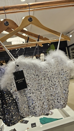 Imagen de Top Taylor shiffon, paillette y plumas importado