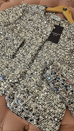 Imagen de Chaqueta Magnetic tipo chanel integramente bordada en paillette importada