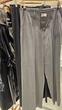 Pantalón Palazzo March crep con rayitas en internet