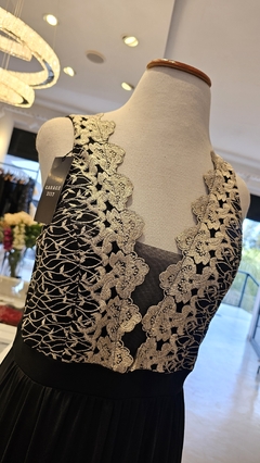 Vestido Renie bustier bordado con guipure bretel ancho