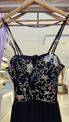 Vestido Magnolia corsette bordado y espalda descubierta