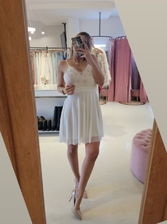 Vestido Valeria Busto bordado en internet