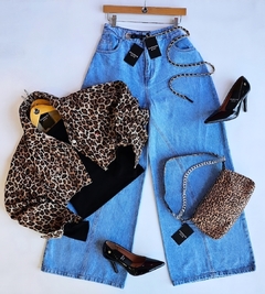 Imagen de Campera Magga crop Animal print