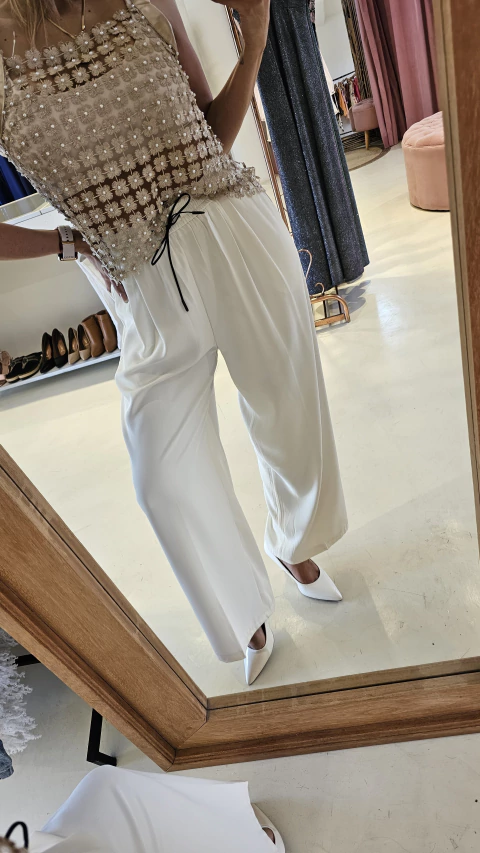 Pantalón Loa crep cintura elastizada con 1 bolsillo atrás