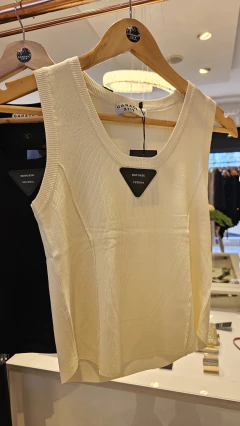 Musculosa Vetena hijo elastizada con alforza importada - comprar online