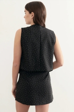Imagen de Chaleco Taramo Crep con strass