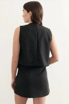 Chaleco Taramo Crep con strass en internet