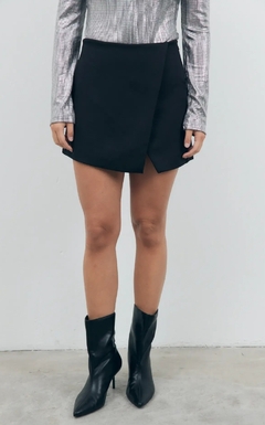 Pollera Mina crep con short debajo - comprar online