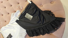Falda Romita corta irregular con volado elastizada - GARAGE 3117