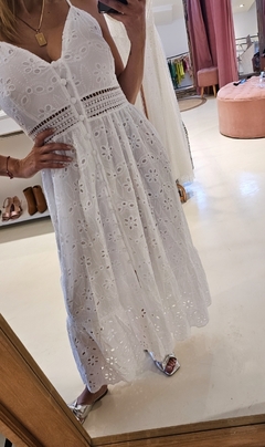 Vestido Amira broderie con botones forrados - comprar online