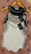 Musculosa Genov Morley importada con tachas